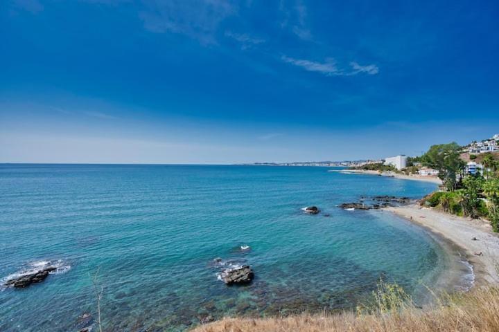 Sea Blue Apartment - Frente Al Mar Benalmadena Exterior photo