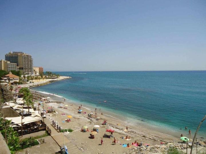 Sea Blue Apartment - Frente Al Mar Benalmadena Exterior photo